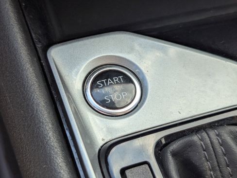 Certified 2024 Nissan Altima 2.5 SV FWD image 28