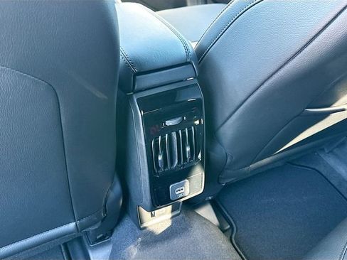 New 2026 Jeep Compass Limited image 17