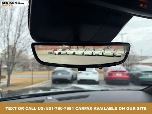 Used 2024 Cadillac Escalade ESV Sport image 32