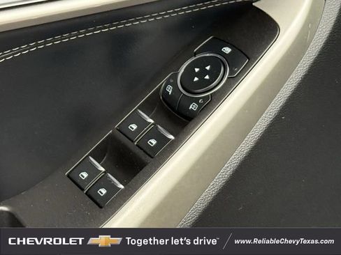 Used 2022 Ford Explorer XLT w/ Class IV Trailer Tow Package image 31