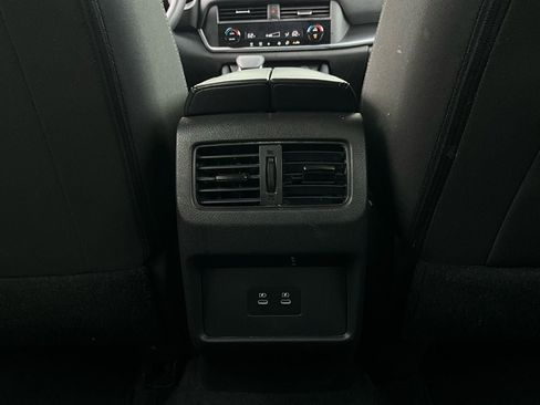 Used 2025 Nissan Rogue SV image 13