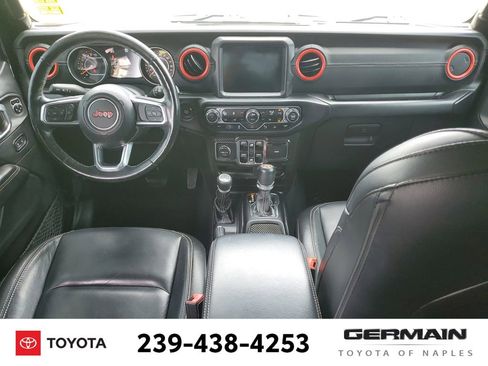 Used 2018 Jeep Wrangler Unlimited Sahara w/ Quick Order Package 24M Moab AWD/4WD image 19
