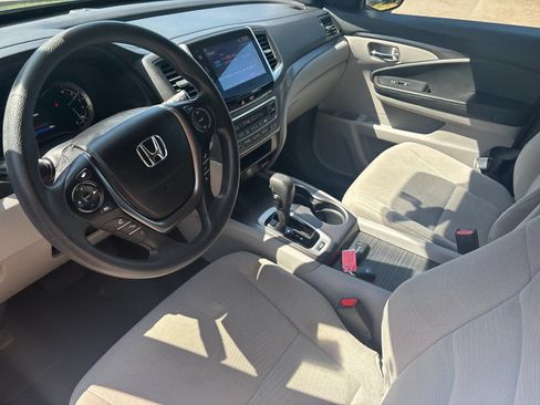 Used 2016 Honda Pilot EX image 11