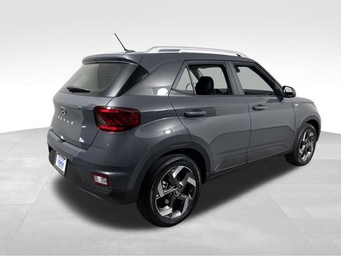 New 2026 Hyundai Venue SEL image 5