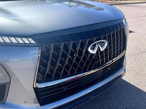 New 2026 INFINITI QX80 4WD image 29