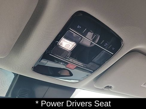 Certified 2025 Hyundai Santa Fe SEL AWD/4WD image 28