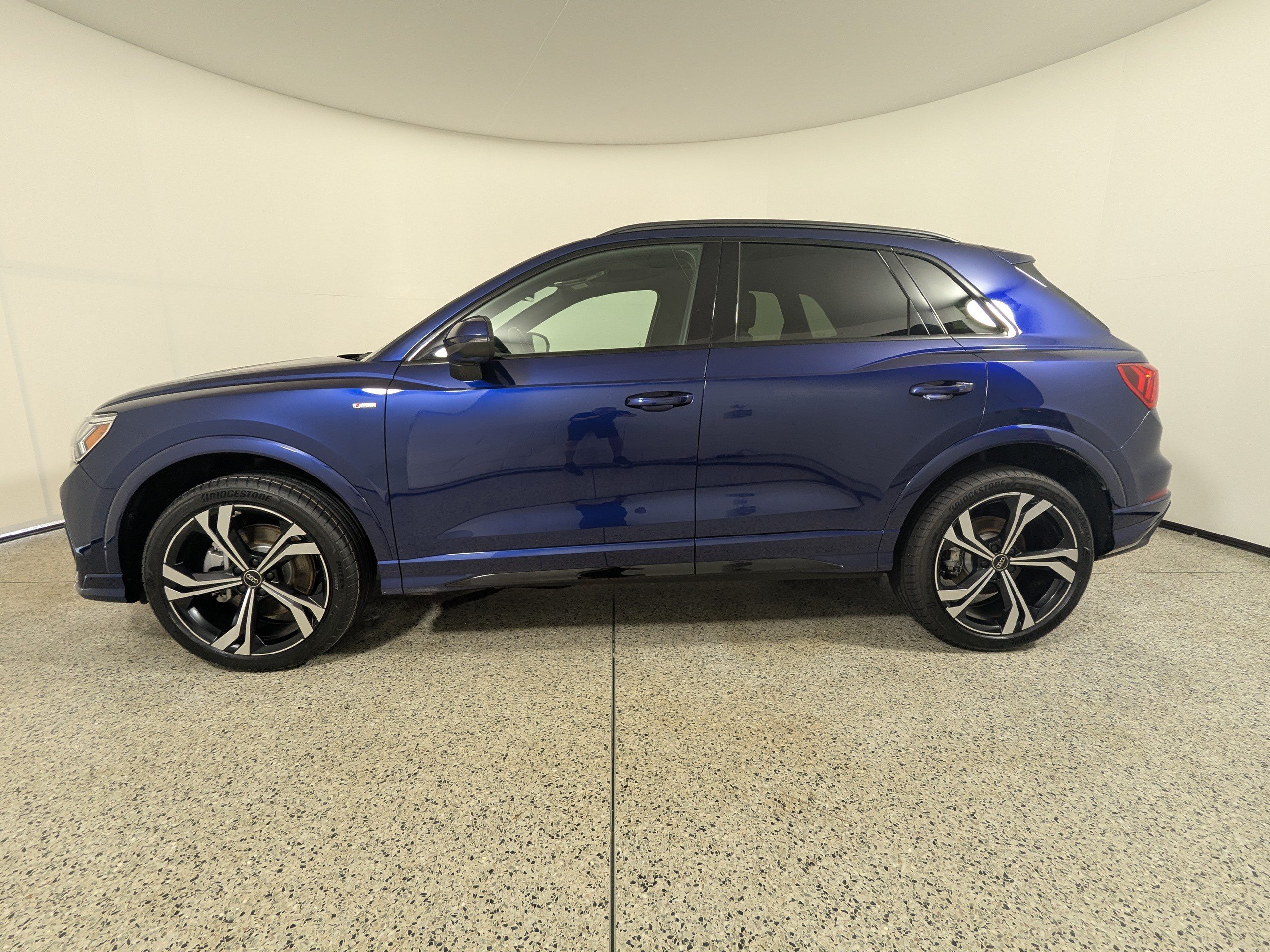 Certified 2023 Audi Q3 2.0T Premium Plus w/ Premium Plus Package AWD/4WD image 4