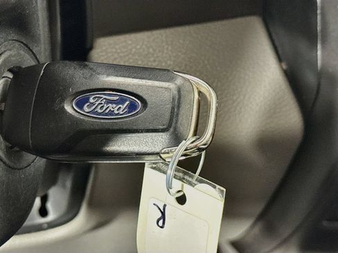 Used 2019 Ford F150 XLT w/ Equipment Group 302A Luxury AWD/4WD image 18