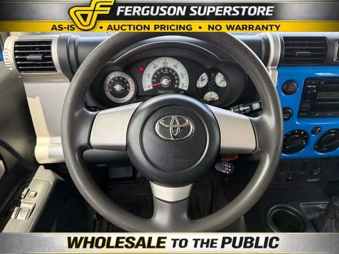 Used 2007 Toyota FJ Cruiser 4WD w/ Convenience Pkg image 10