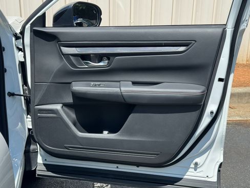 Used 2023 Honda CR-V Sport image 39