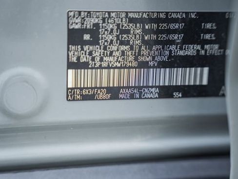 Used 2021 Toyota RAV4 XLE AWD/4WD image 42