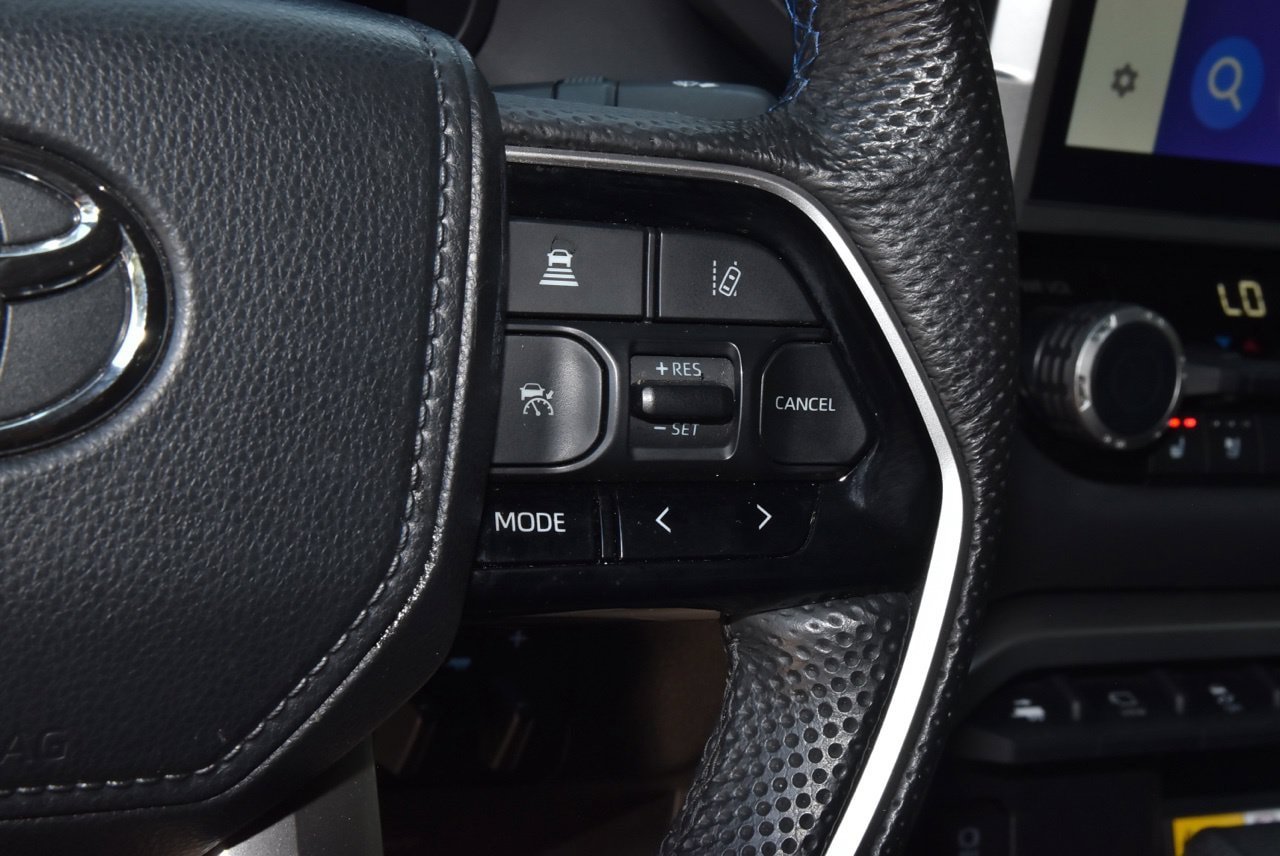 Used 2024 Toyota Tundra Platinum RWD image 24
