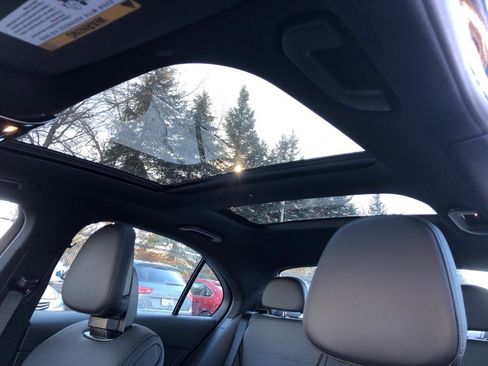 New 2026 Mercedes-Benz C 300 4MATIC Sedan image 15