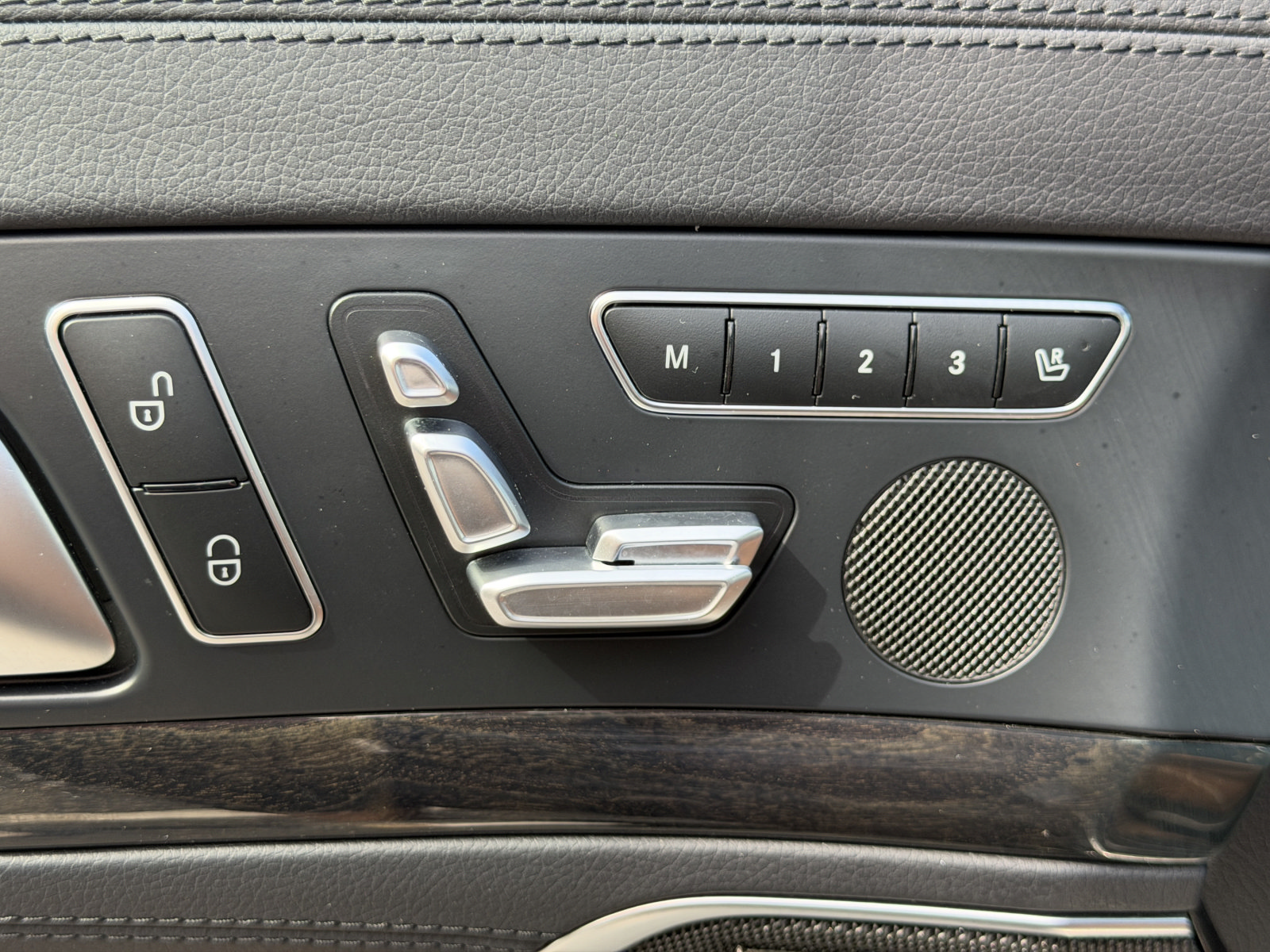 Used 2020 Mercedes-Benz SL 450 image 21