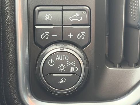 Used 2019 Chevrolet Silverado 1500 LTZ w/ LTZ Plus Package AWD/4WD image 61