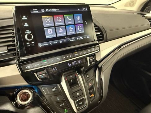 Used 2025 Honda Odyssey Touring image 23