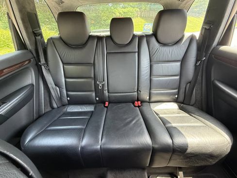 Used 2005 Porsche Cayenne Turbo AWD/4WD image 22