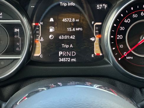 Used 2018 Jeep Wrangler Unlimited Rubicon AWD/4WD image 29