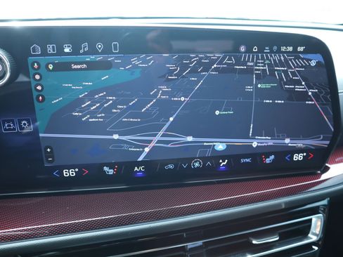 New 2026 Chevrolet Traverse Z71 w/ Enhanced Driving Package AWD/4WD image 7