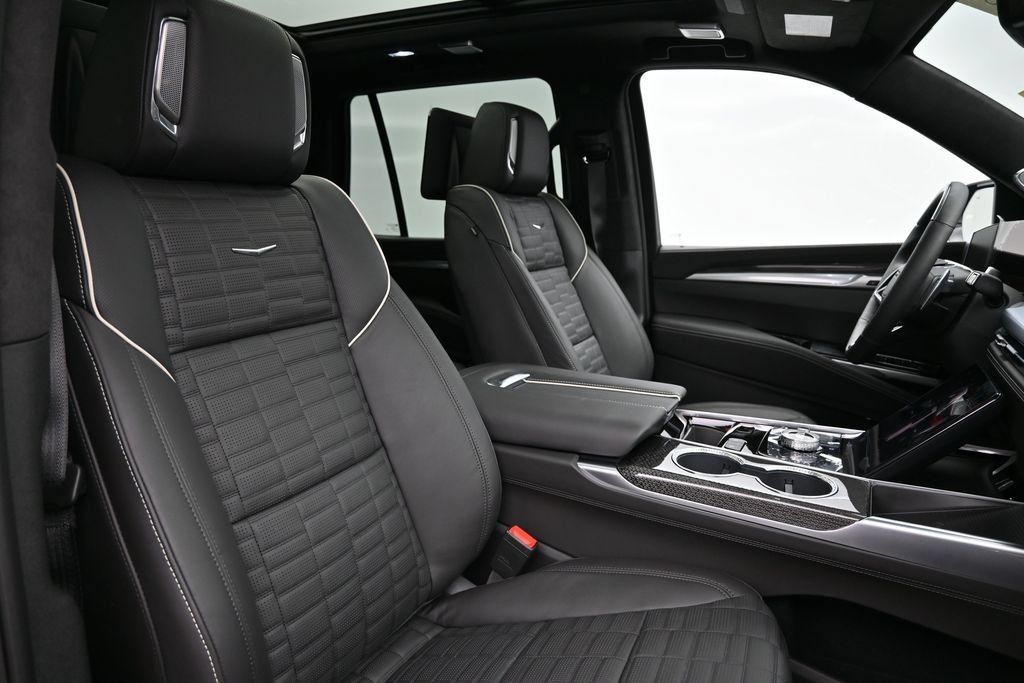 Certified 2026 Cadillac Escalade V w/ LPO, Floor Liner Package AWD/4WD image 42