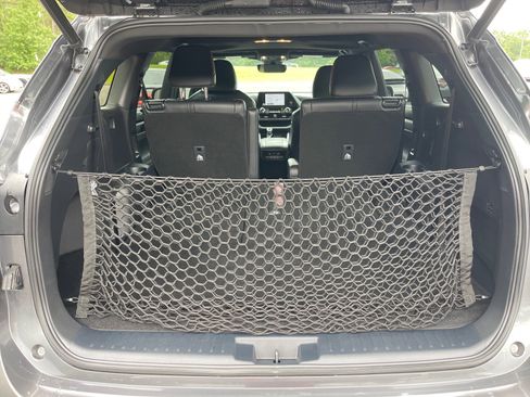 Used 2023 Toyota Highlander XSE FWD image 16
