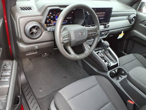 New 2026 Chevrolet Colorado Trail Boss AWD/4WD image 13