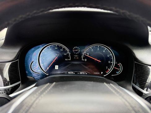 Used 2018 BMW 750Li xDrive AWD/4WD image 34