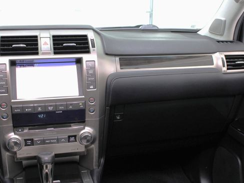 Used 2014 Lexus GX 460 image 57