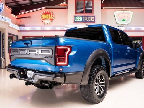 Used 2020 Ford F150 Raptor w/ Equipment Group 802A Luxury image 3