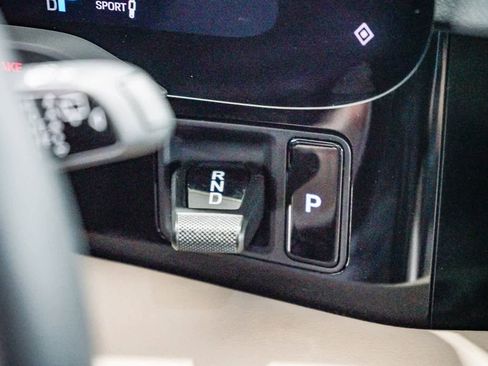 Used 2023 Porsche Taycan 4 Cross Turismo image 23