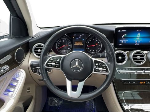 Used 2021 Mercedes-Benz GLC 300 image 34