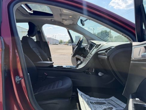 Used 2013 Ford Fusion SE FWD image 13
