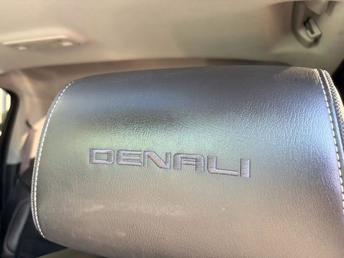 Used 2016 GMC Sierra 1500 Denali w/ Enhanced Driver Alert Package image 27