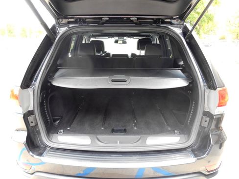 Used 2015 Jeep Grand Cherokee Limited AWD/4WD image 14