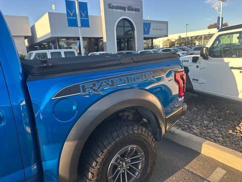 Used 2019 Ford F150 Raptor w/ Equipment Group 802A Luxury AWD/4WD image 21