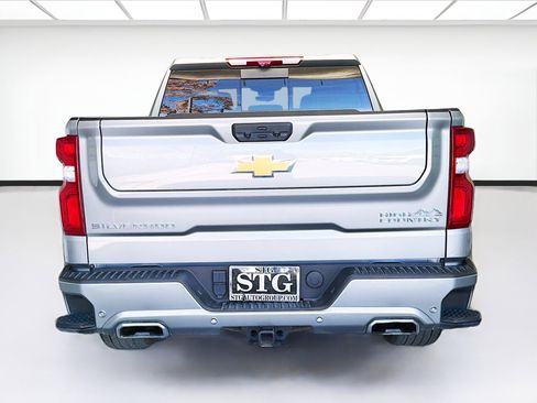 Used 2025 Chevrolet Silverado 1500 High Country w/ High Country Premium Package image 5