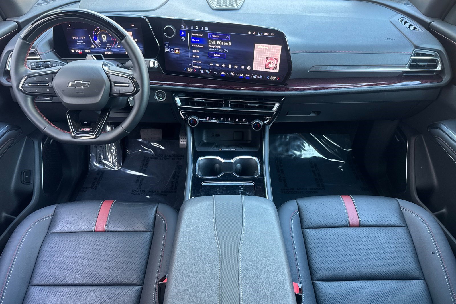 Used 2024 Chevrolet Traverse RS w/ LPO, Floor Liner Package AWD/4WD image 15