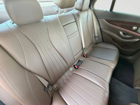 Used 2017 Mercedes-Benz E 300 4MATIC w/ Premium 1 Package image 18