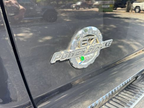 Used 2016 Ford F250 XLT w/ XLT Premium Package image 46