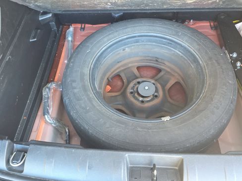 Used 2021 Jeep Renegade Sport image 17