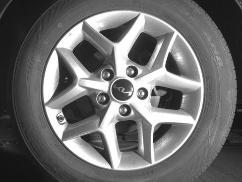 Used 2025 Kia Soul LX w/ LX Technology Package FWD image 14