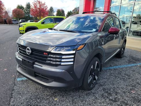 New 2026 Nissan Kicks SR w/ Cold Weather Package image 9