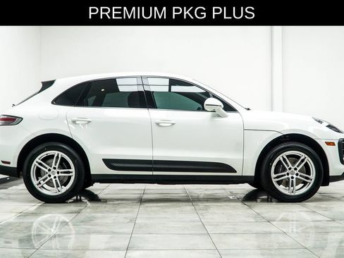 Used 2023 Porsche Macan AWD/4WD image 7