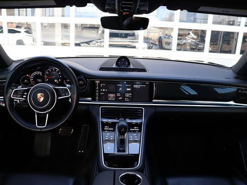Used 2018 Porsche Panamera 4S w/ Premium Package Plus image 14