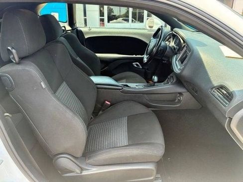 Used 2023 Dodge Challenger GT RWD image 9