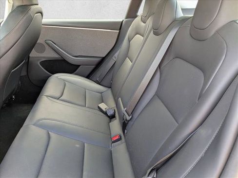Used 2025 Tesla Model 3 Long Range RWD image 19