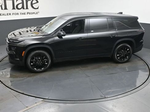 Used 2024 Chevrolet Traverse LS w/ Midnight/Sport Edition image 59