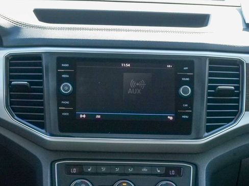 Used 2019 Volkswagen Atlas SE image 13