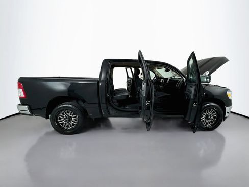 Used 2019 RAM 1500 Big Horn AWD/4WD image 23