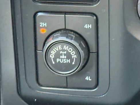 Used 2022 Ford F150 XLT AWD/4WD image 23